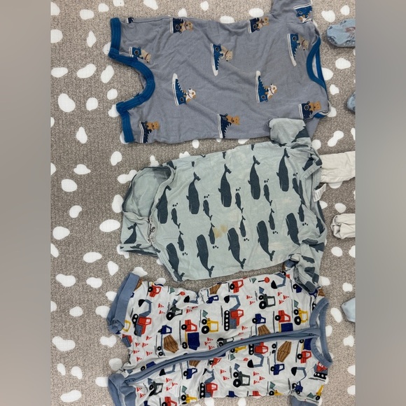 Lot of 6 bamboo footies shortie romper onesie baby boy checkered dogs animals - Picture 6 of 14